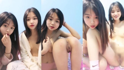  얼굴 드러낸 자매 꽃, 발가벗은 채 서로 위로하며 엉덩이를 내밀고 전복 드러낸 초근경 클로즈업 나비 핍박