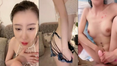  일품유물왕홍어언니!가정용품 자위!진동봉이 음핵을 문지르니, 포우가 그 틈을 타서 꽂으니, 시원한 음수가 줄줄 흐르네.