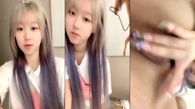  귀엽고 깜찍한 소녀!샤오슈이치보를 강력히 요구합니다!팬티 벗고 소혈 만지고 가냘픈 신음소리 문지르며 유혹, 털이 많은 작은 구멍은 초밀착